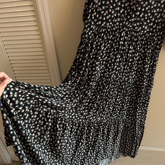 Natural Life Rebecca Boho black Floral Tiered shirt Midi maxi Dress L​ - Picture 8 of 14